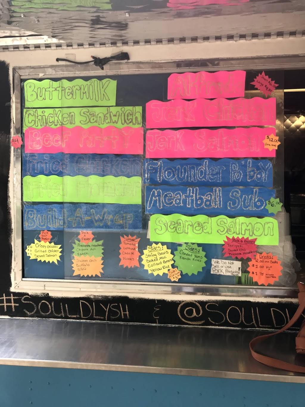 Soul Dlysh (Food Truck) & Catering | meal delivery | 1923 N 12th St, Philadelphia, PA 19122, USA | 6105888888 OR +1 610-588-8888