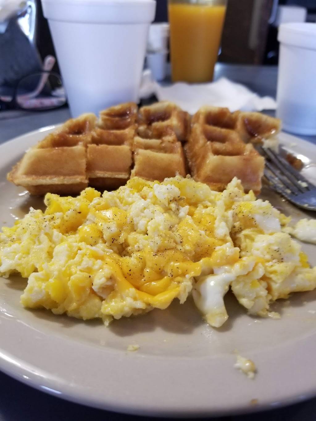 CKs | cafe | 1698 Poplar Ave, Memphis, TN 38104, USA | 9012766737 OR +1 901-276-6737