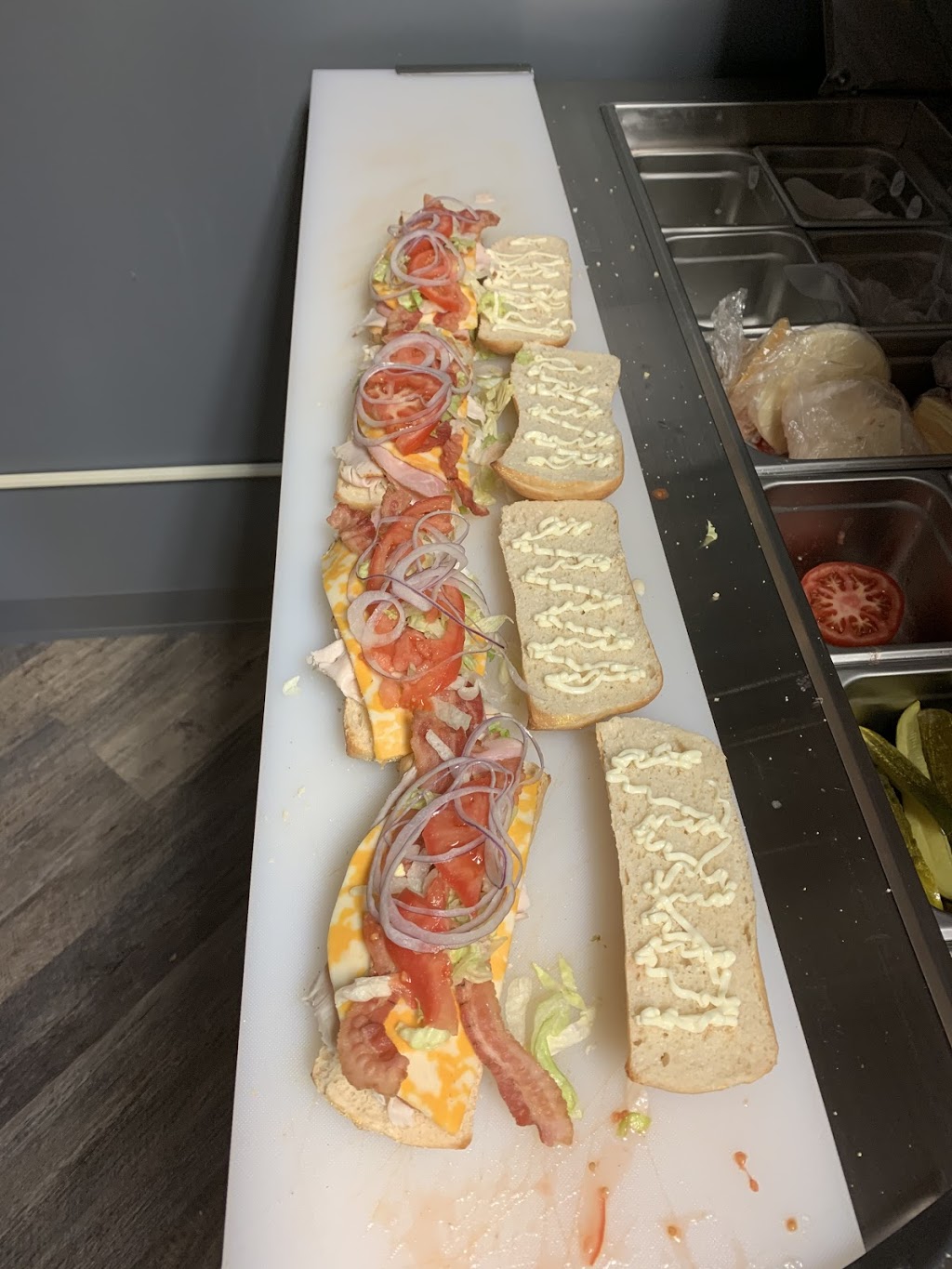 Jackpots Deli | restaurant | 825 New Baldwin Rd, New Athens, IL 62264, USA | 6184750001 OR +1 618-475-0001