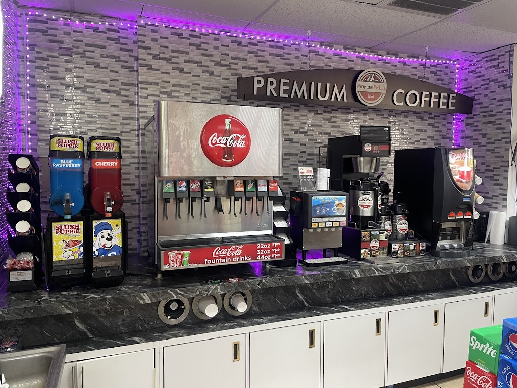 S K GET "N" GO (SMOKE SHOP+ BAIT SHOP) | meal takeaway | 6401 N MacArthur Blvd, Warr Acres, OK 73132, USA | 4057028033 OR +1 405-702-8033