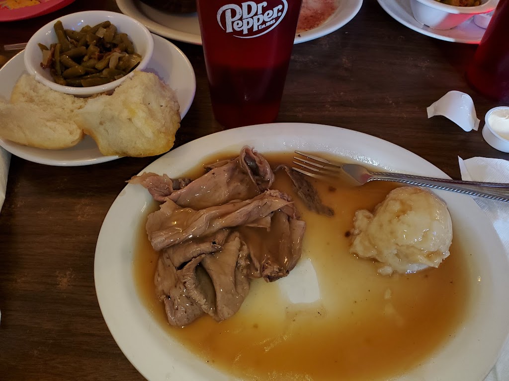 Jeans Family Kitchen | restaurant | 111 4th St, Hugo, CO 80821, USA | 7197432716 OR +1 719-743-2716