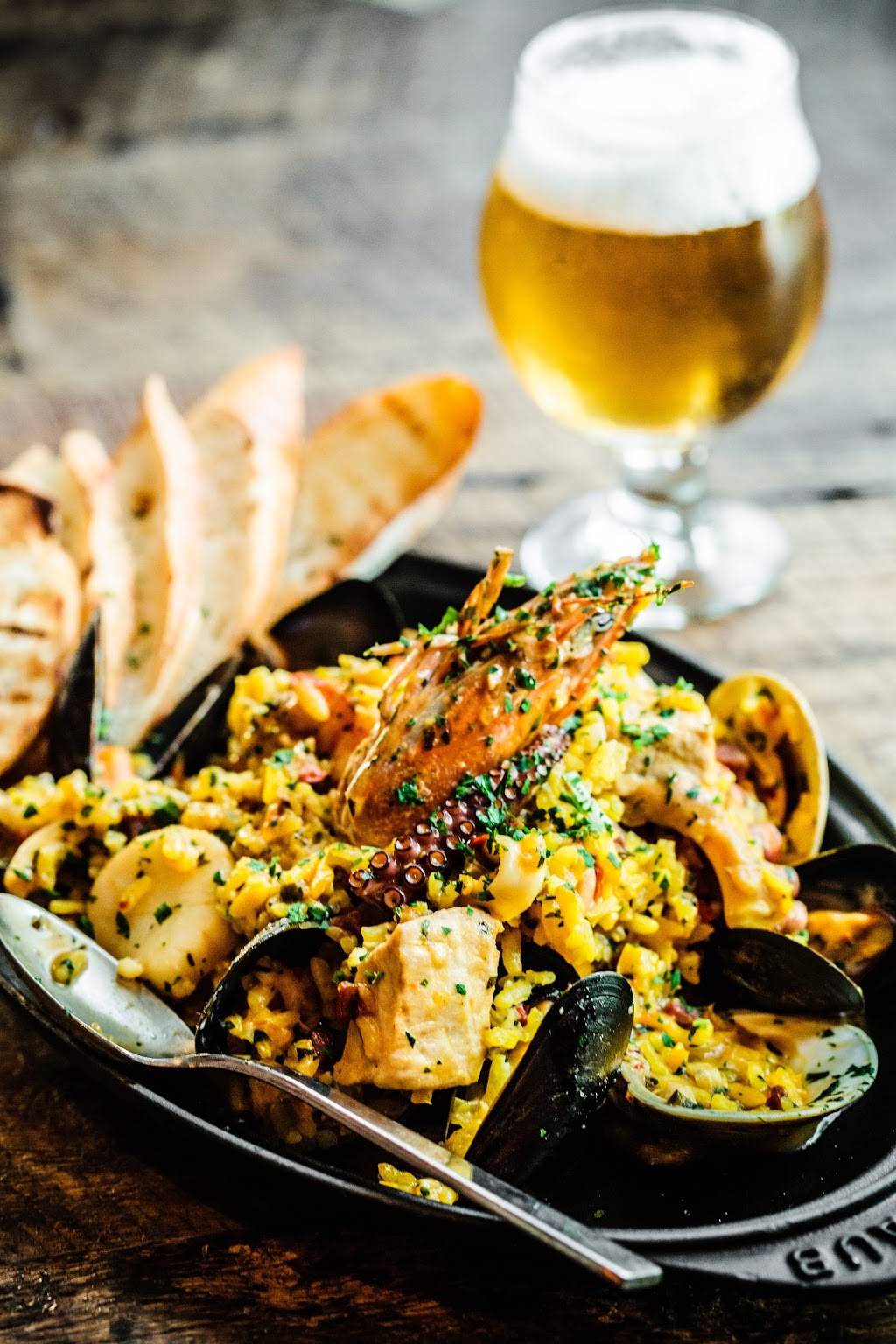 The J House Greenwich | restaurant | 1114 E Putnam Ave, Riverside, CT 06878, USA | 2036986980 OR +1 203-698-6980