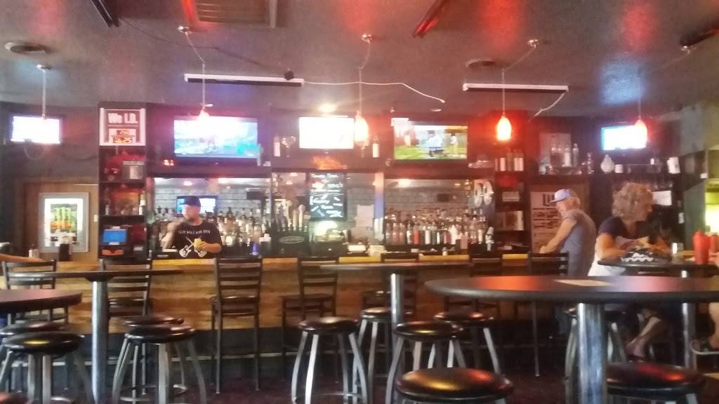 Effin Bar and Grill | restaurant | 5837 Holton Rd, Twin Lake, MI 49457, USA | 2318284735 OR +1 231-828-4735