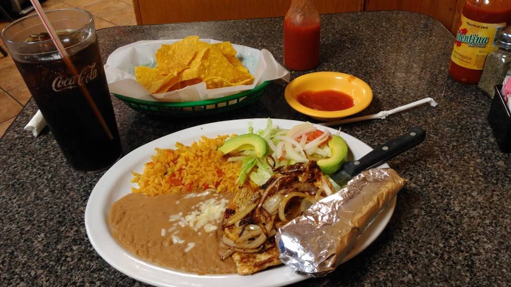 El Sombrero Mexican Restaurant | restaurant | 1801 W Elm St, Lebanon, MO 65536, USA | 4175880279 OR +1 417-588-0279