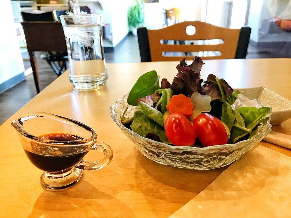 Sushi Yoshi | restaurant | 917 Front St #100, Louisville, CO 80027, USA | 7203040300 OR +1 720-304-0300