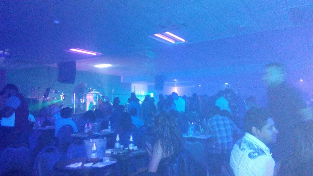 Remmys | Nightclub, Sports Bar, Restaurant | night club | 3180 Lancaster Dr NE, Salem, OR 97305, USA | 9712181589 OR +1 971-218-1589