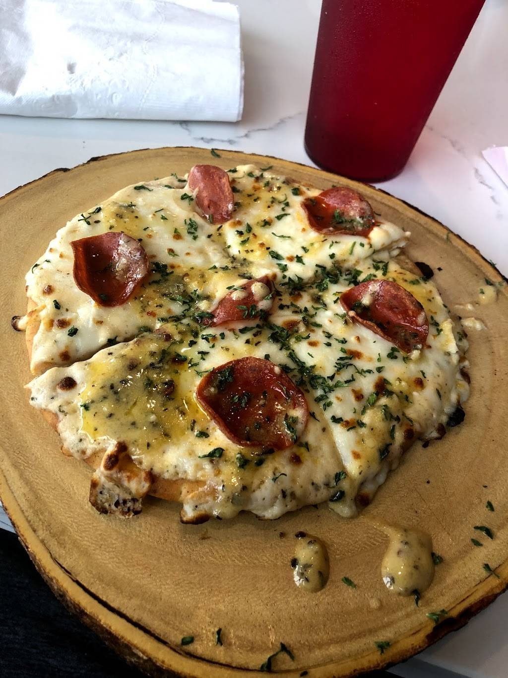 520 Tavern | restaurant | 8820 Abercorn St, Savannah, GA 31406, USA | 9124386191 OR +1 912-438-6191