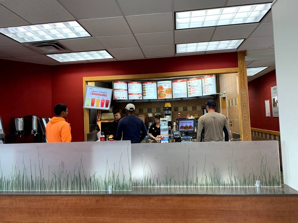 Wendys | restaurant | 5714 S Telegraph Rd, Dearborn Heights, MI 48125, USA | 3132925727 OR +1 313-292-5727