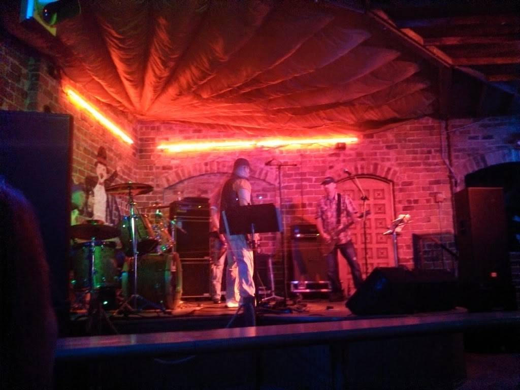 Richard Noggins Pub | restaurant | 821 Gallia St, Portsmouth, OH 45662, USA | 7403551166 OR +1 740-355-1166