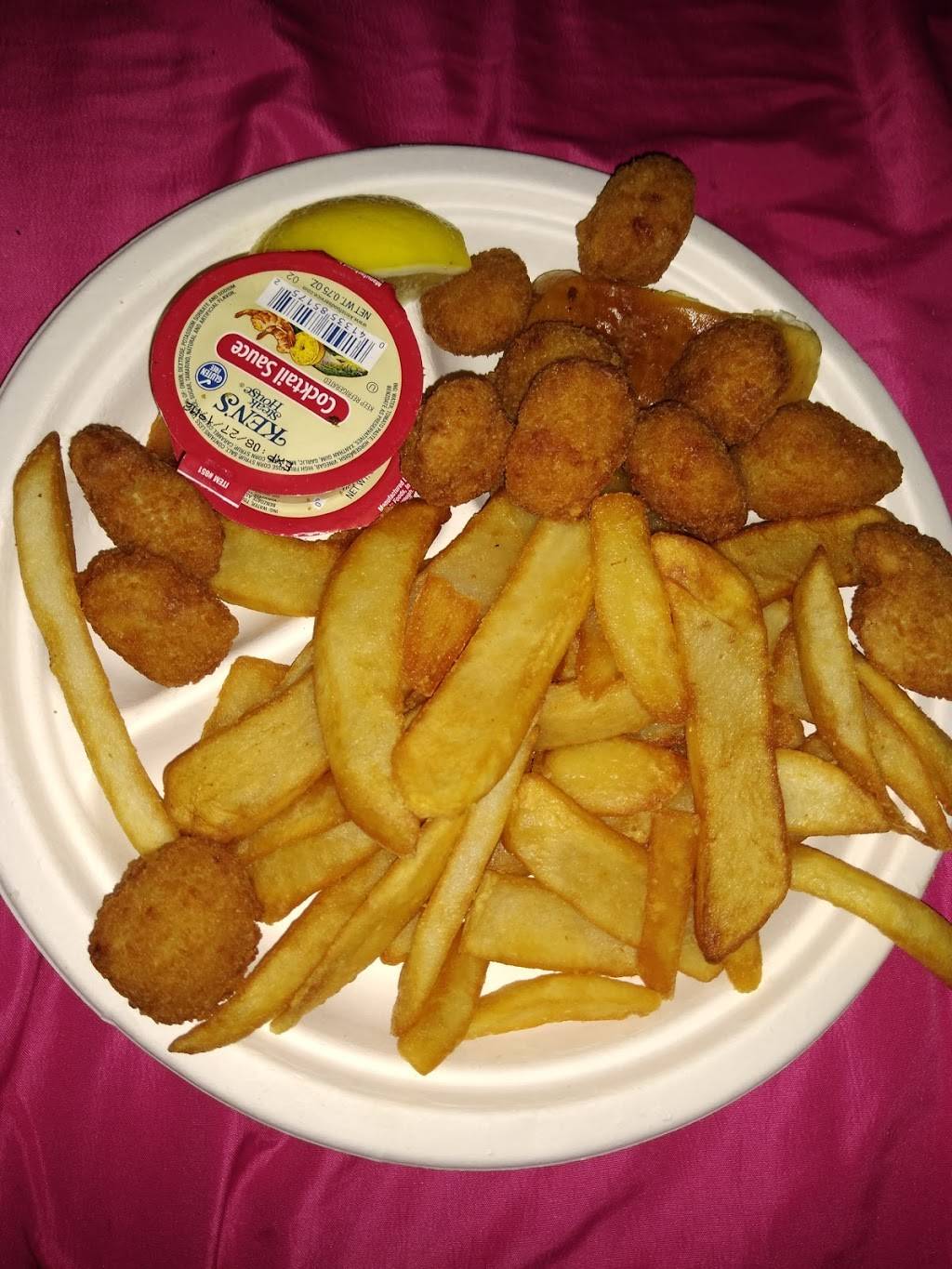 Frankie’s | restaurant | 470 Lewis Ave, Meriden, CT 06451, USA | 2035095295 OR +1 203-509-5295