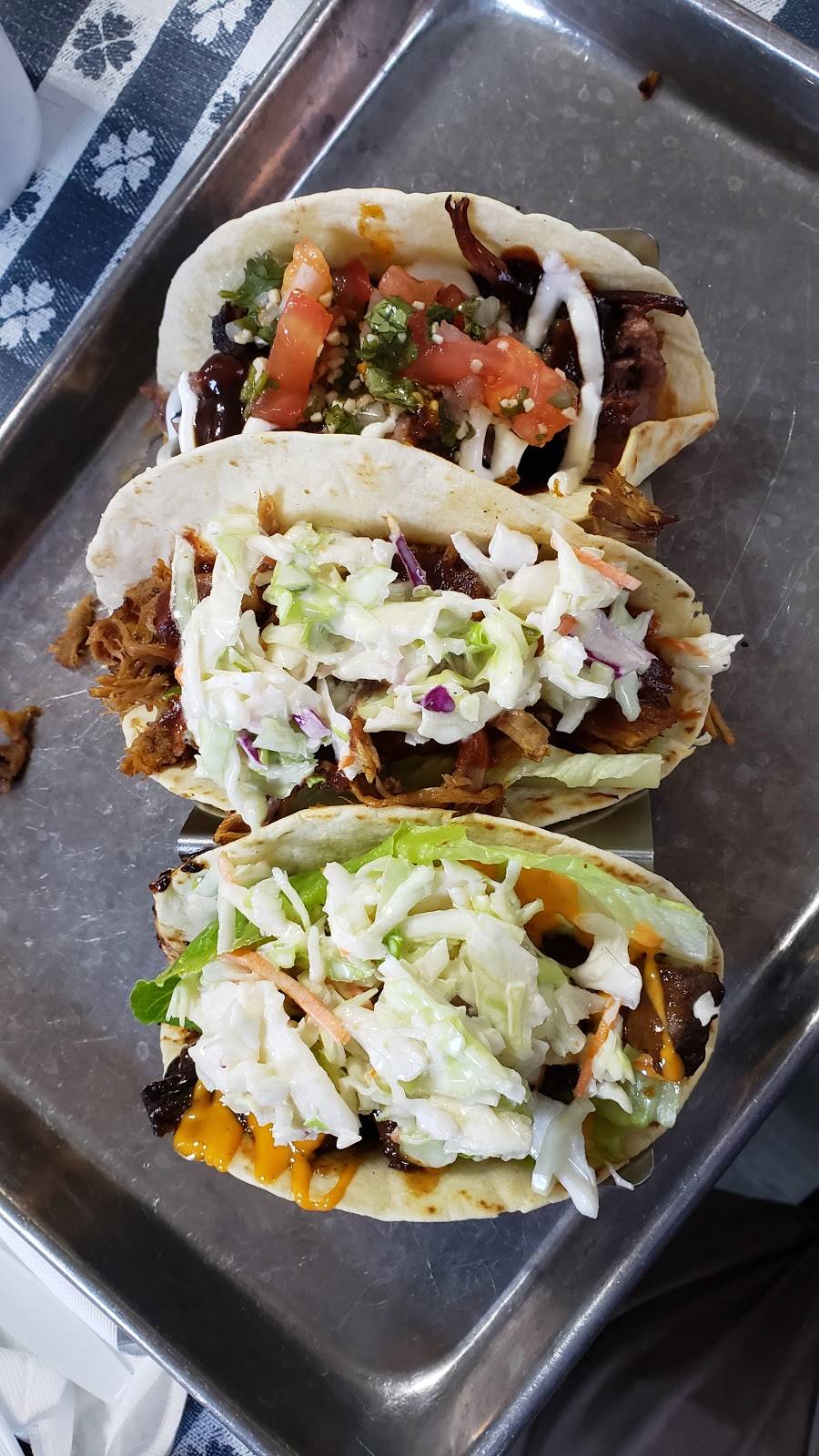 Up In Smoke BBQ | restaurant | 692 N Loudoun St, Winchester, VA 22601, USA | 5404505903 OR +1 540-450-5903