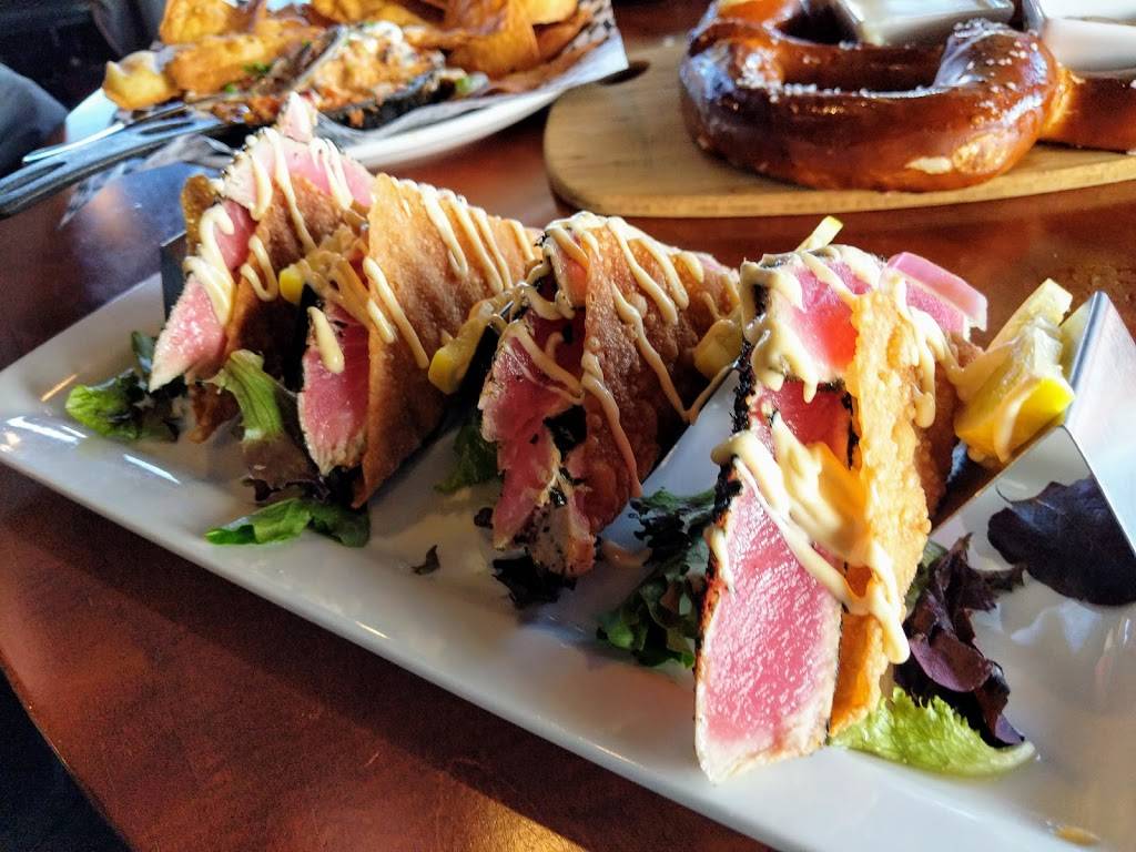 Killington Peak Lodge | restaurant | 4763 Killington Rd, Killington, VT 05751, USA | 8006216867 OR +1 800-621-6867