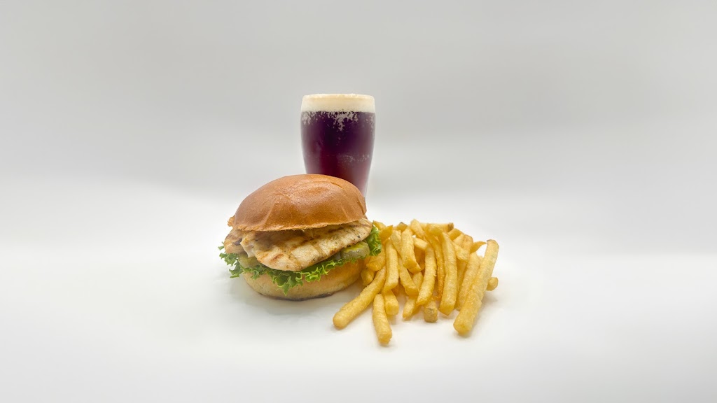 Freds Burger | restaurant | 4210 Rocklin Rd, Rocklin, CA 95677, USA | 9167475174 OR +1 916-747-5174