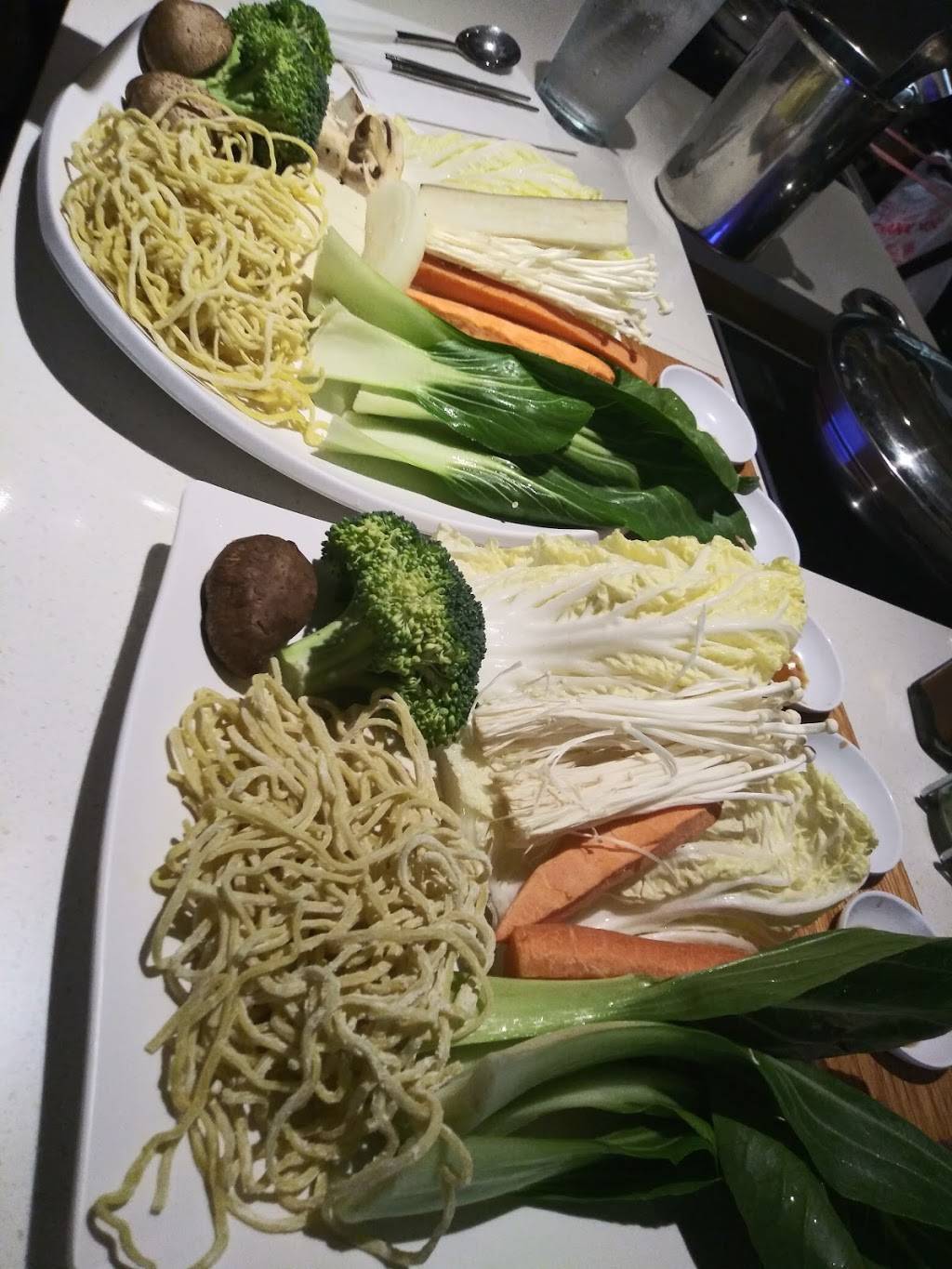 Joon Shabu Shabu | restaurant | 220 E Broadway, Glendale, CA 91205, USA | 8184848525 OR +1 818-484-8525