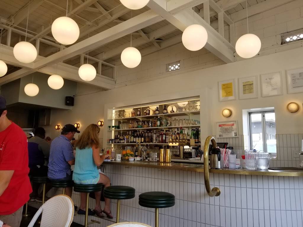 The Liquor Store | restaurant | 2655 Broad Ave, Memphis, TN 38112, USA | 9014055477 OR +1 901-405-5477