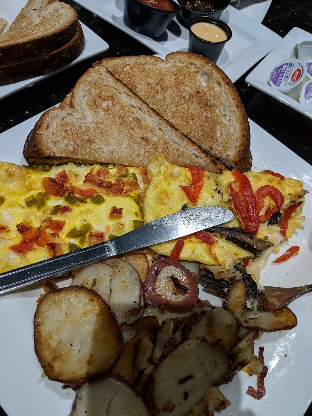 Kekes Breakfast Cafe | restaurant | 13614 Bruce B Downs Blvd, Tampa, FL 33613, USA | 8136311000 OR +1 813-631-1000