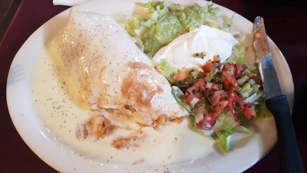 Buenos Amigos LLC | restaurant | 111 E Court St, Woodsfield, OH 43793, USA | 7404729870 OR +1 740-472-9870