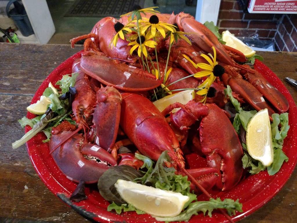 Diamonds Edge Restaurant and Marina | restaurant | Portland, ME 04109, USA | 2077665850 OR +1 207-766-5850