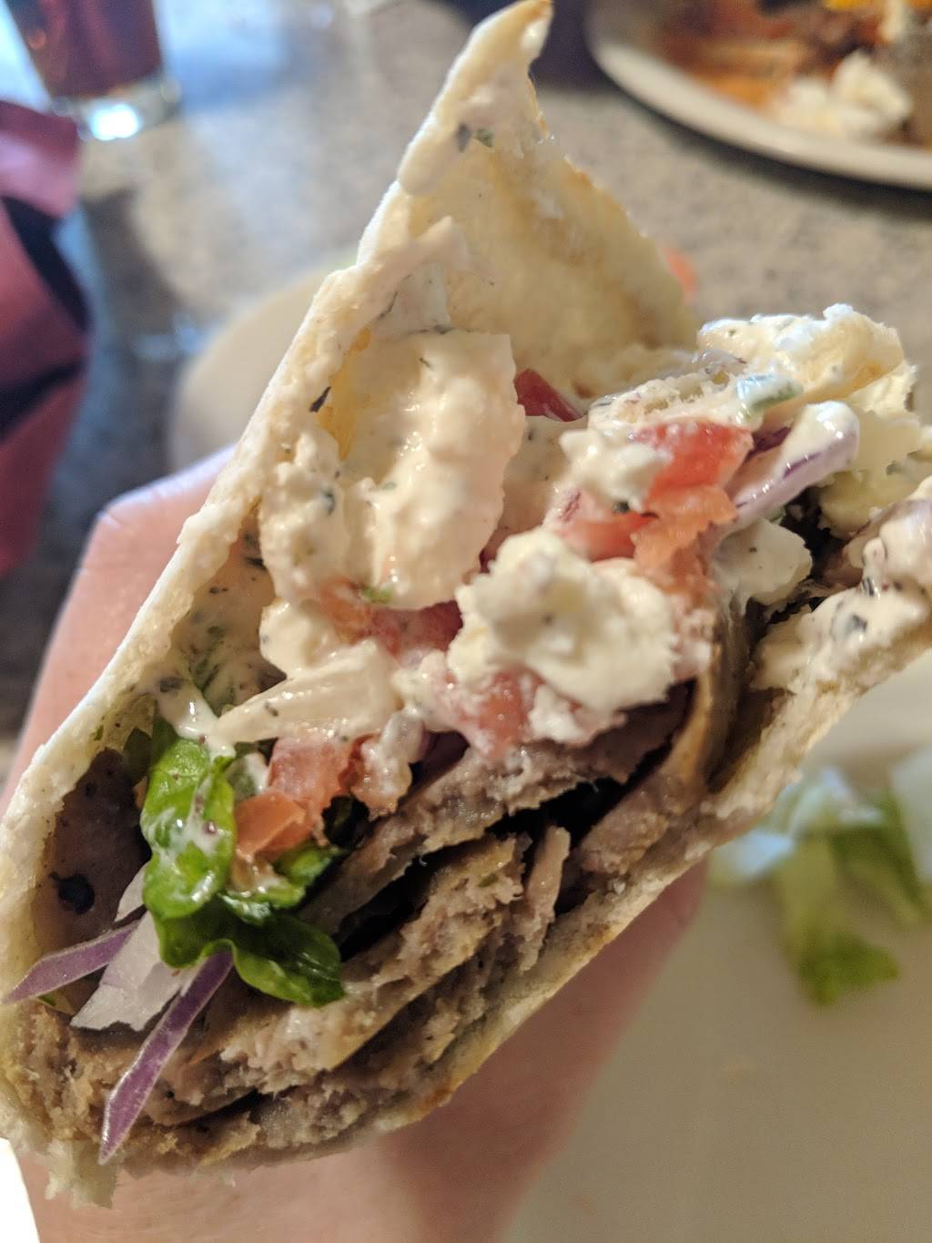 Atillas Restaurant | restaurant | 2705 Columbia Pike, Arlington, VA 22204, USA | 7039204900 OR +1 703-920-4900