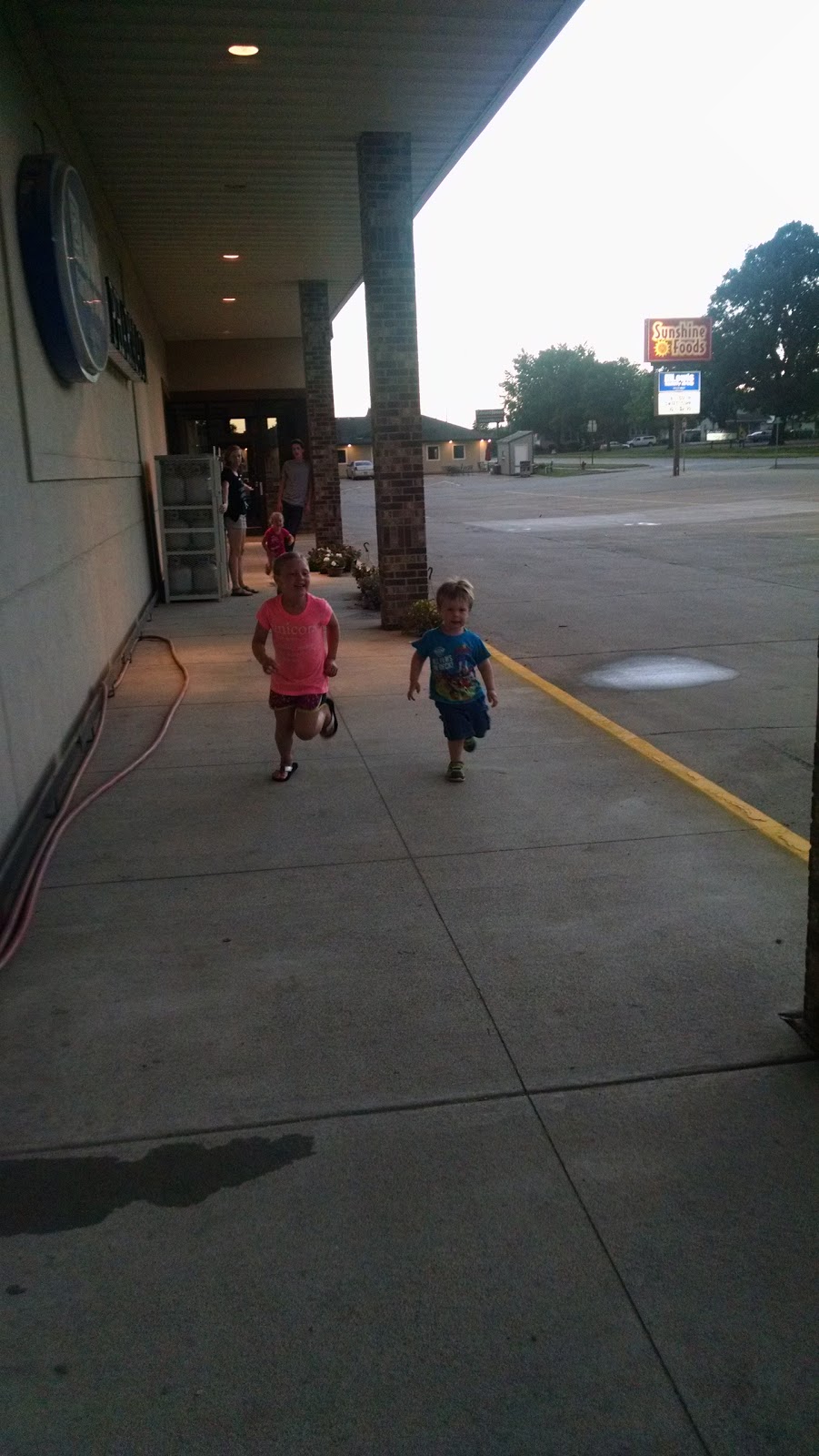 Pizza Ranch | meal delivery | 719 E 5th St, Canton, SD 57013, USA | 6059870099 OR +1 605-987-0099