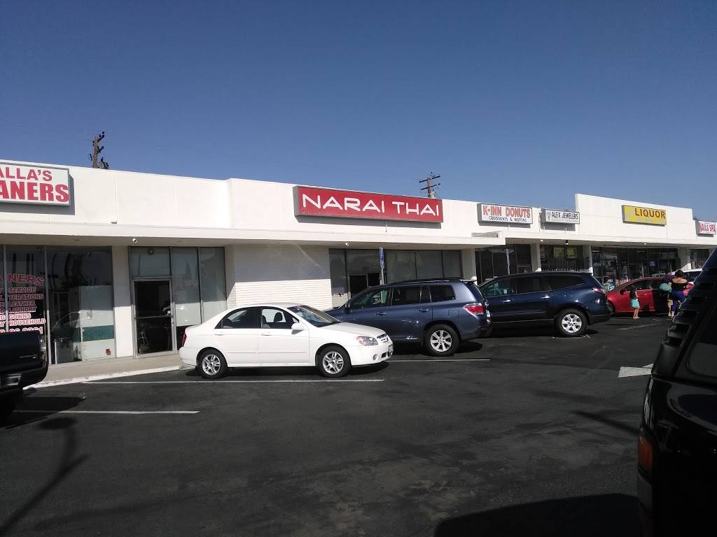 Narai Thai Cuisine | restaurant | 7611 Firestone Blvd, Downey, CA 90241, USA | 5629284632 OR +1 562-928-4632