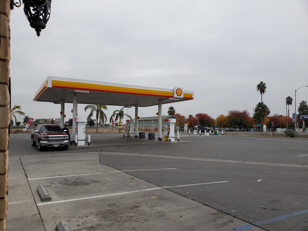 Shell | restaurant | 683 N Thompson Rd, Tipton, CA 93272, USA | 5597524582 OR +1 559-752-4582