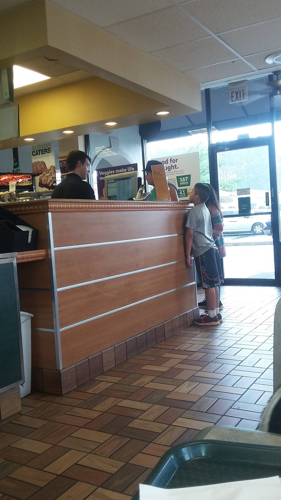 Subway | restaurant | 2520 E Piedmont Rd, Marietta, GA 30062, USA | 7709776801 OR +1 770-977-6801