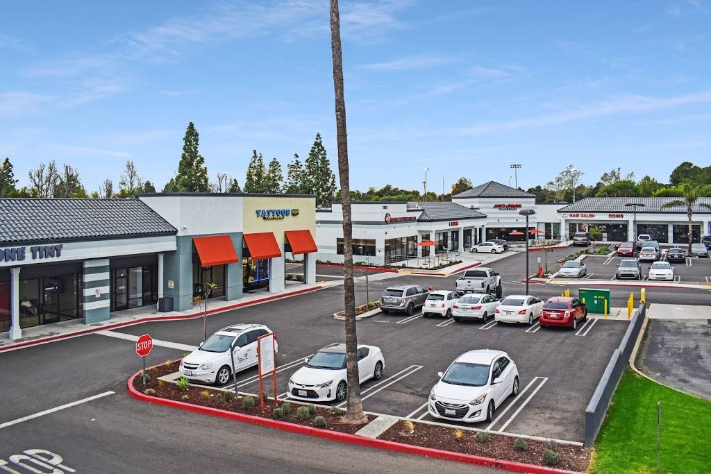 Redhill Plaza | shopping mall | 1386-1490 1386, 1490 E Foothill Blvd, Upland, CA 91786, USA | 9099312900 OR +1 909-931-2900