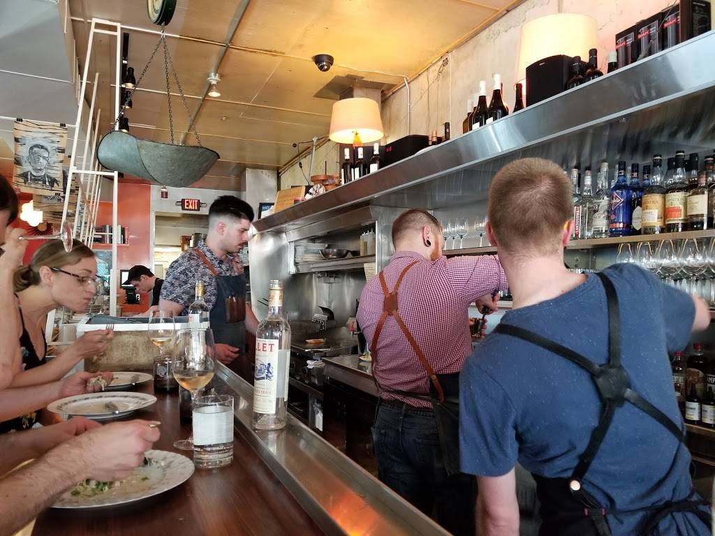 Mabel Gray | restaurant | 23825 John R Rd, Hazel Park, MI 48030, USA | 2483984300 OR +1 248-398-4300