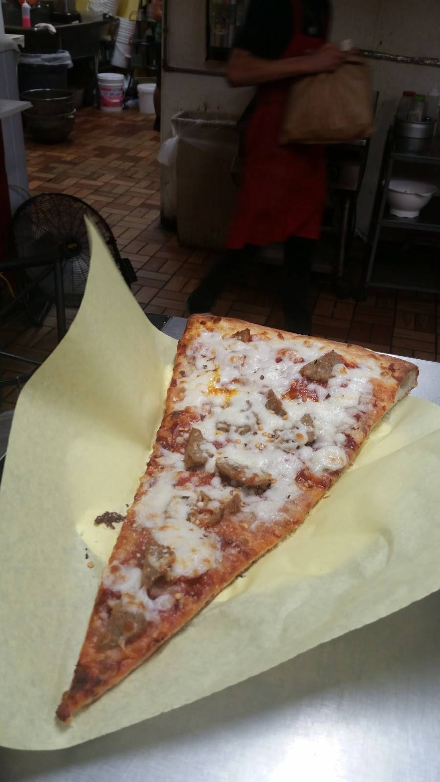 New York Giant Pizza | meal delivery | 9083 Dallas St, La Mesa, CA 91942, USA | 6194646000 OR +1 619-464-6000