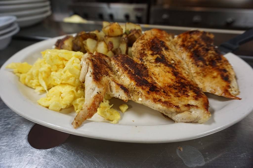 Irenes Burger Cafe | cafe | 2067 E Palmdale Blvd, Palmdale, CA 93550, USA | 6612672577 OR +1 661-267-2577