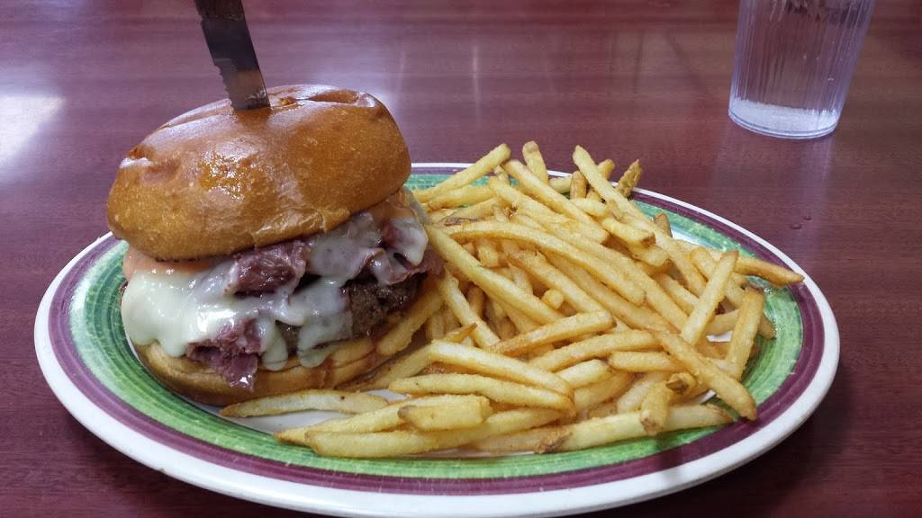 StateSide Deli & Restaurant Okemos | restaurant | 3552 Meridian Crossings, Okemos, MI 48864, USA | 5178531100 OR +1 517-853-1100