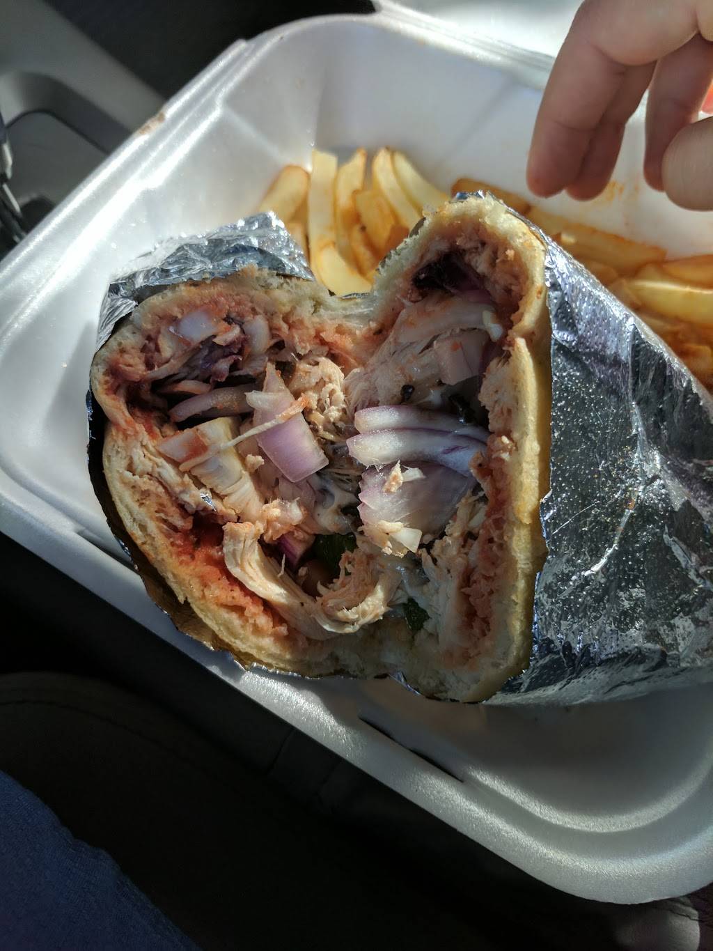 Milano Pizza and Greek | restaurant | 2900 Standiford Ave, Modesto, CA 95350, USA | 2095225555 OR +1 209-522-5555