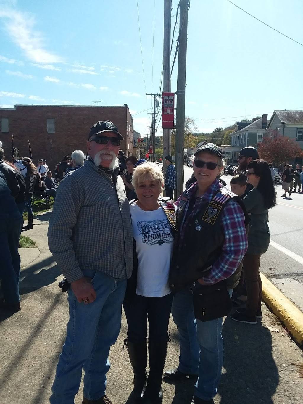 Marshs Diner | restaurant | 108 N Main St, Amsterdam, OH 43903, USA | 7405433005 OR +1 740-543-3005