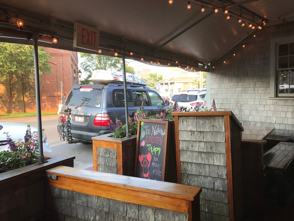 The Nantucket Lobster Trap | restaurant | 23 Washington St, Nantucket, MA 02554, USA | 5082284200 OR +1 508-228-4200