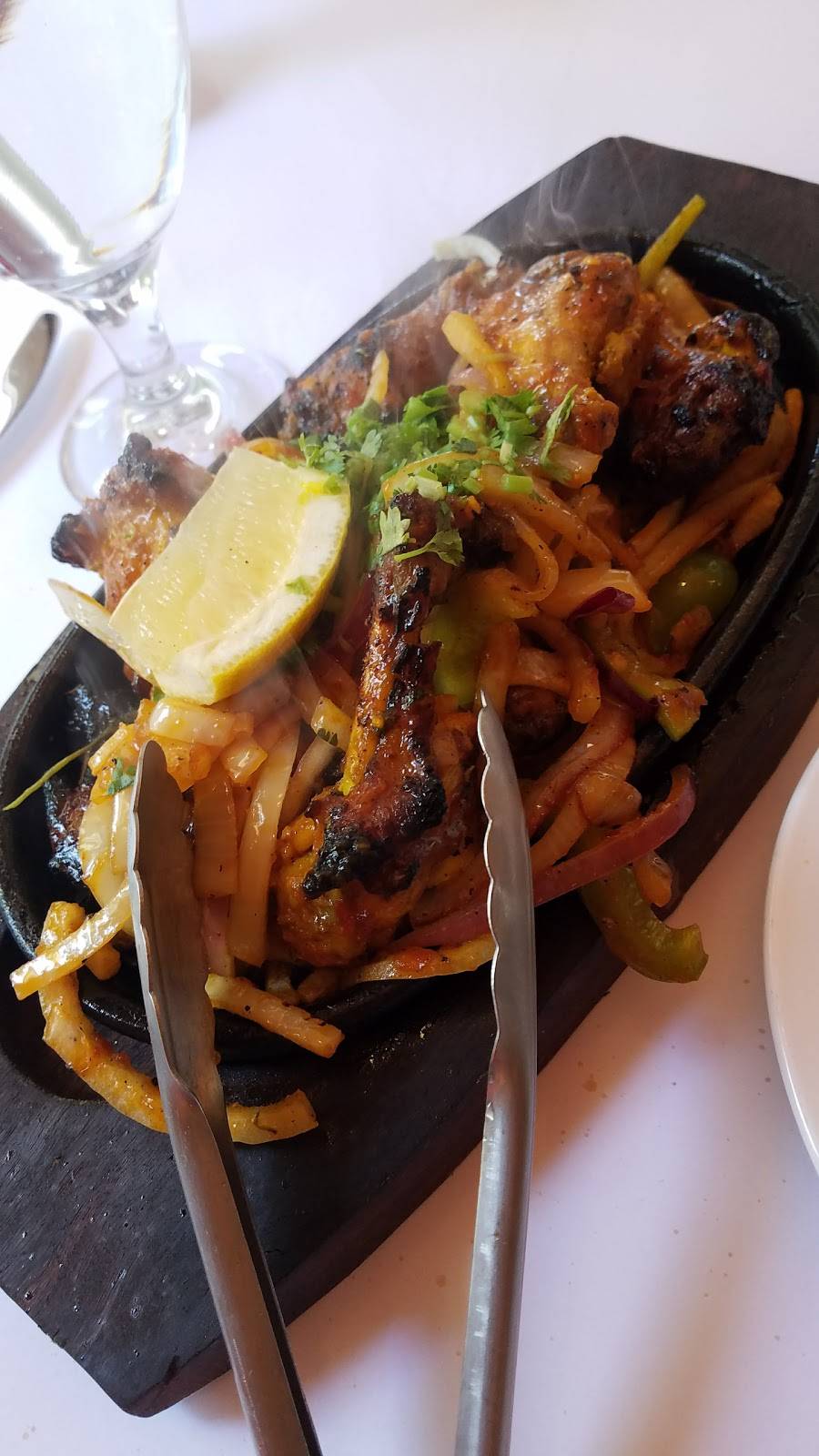 Royal Indian Cuisine on Fillmore | restaurant | 1740 Fillmore St, San Francisco, CA 94115, USA | 4155677789 OR +1 415-567-7789