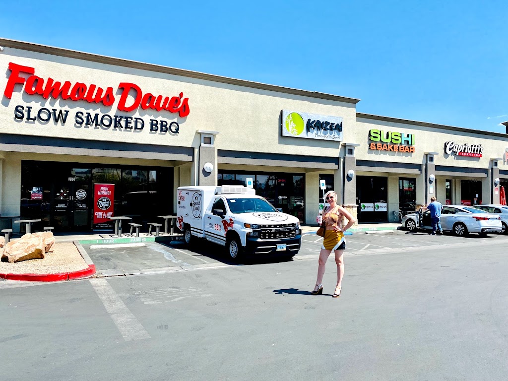 Famous Daves Quick Que | restaurant | 4480 Paradise Rd, Las Vegas, NV 89169, USA | 7028797910 OR +1 702-879-7910