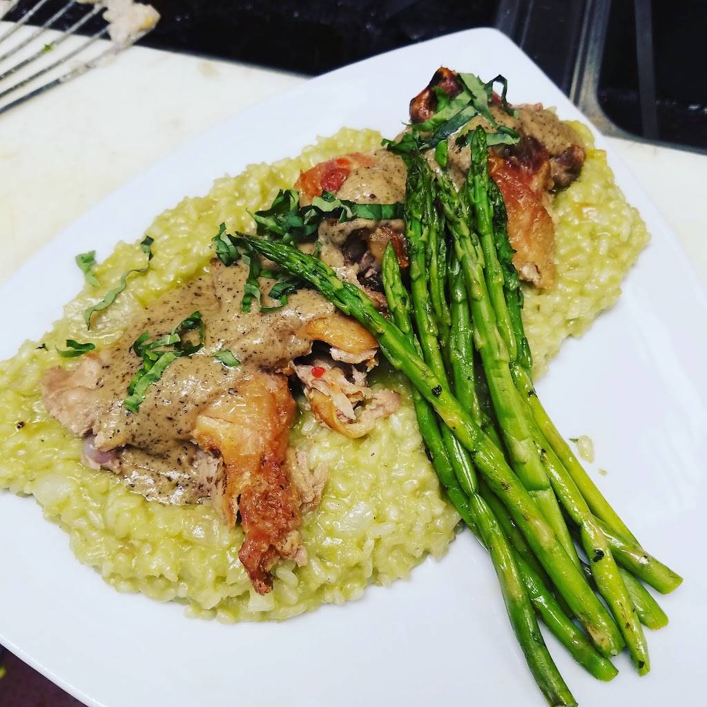 Amuse European Bistro | restaurant | 108 Public Square, Medina, OH 44256, USA | 3307226519 OR +1 330-722-6519