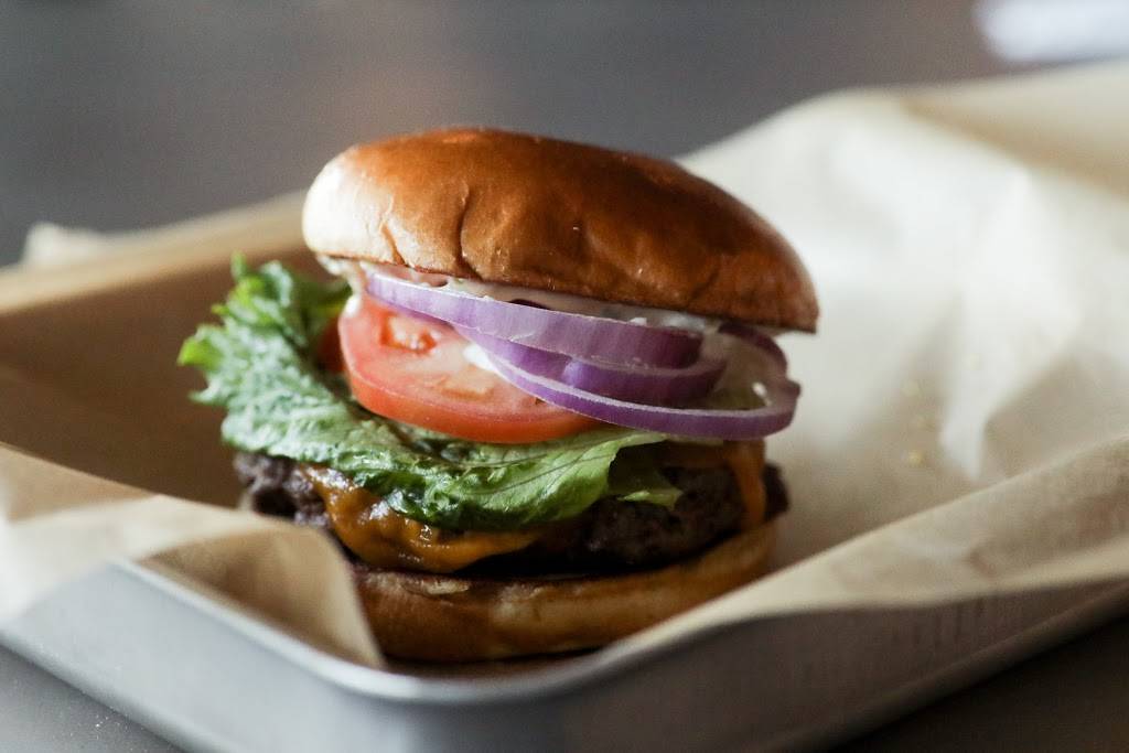 Dinos | restaurant | 2901 S 84th St #16, Lincoln, NE 68506, USA | 4023270200 OR +1 402-327-0200