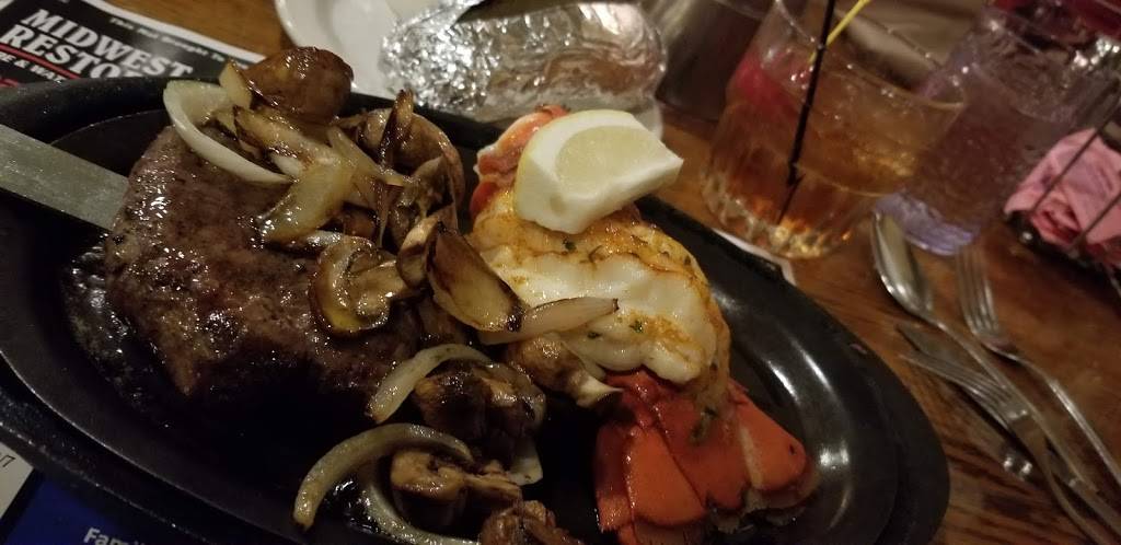 The Legacy Supper Club | restaurant | 5334 N Richmond St, Appleton, WI 54913, USA | 9207332427 OR +1 920-733-2427