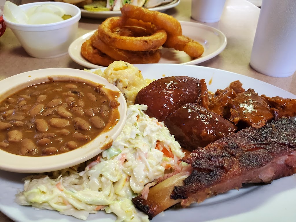 Sutphens BBQ Bar & Grill | restaurant | 303 N Cedar St, Borger, TX 79007, USA | 8062736442 OR +1 806-273-6442