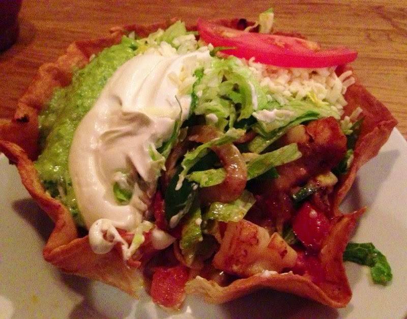 La Herradura | restaurant | 4801 Shore Dr B, Virginia Beach, VA 23455, USA | 7573187693 OR +1 757-318-7693