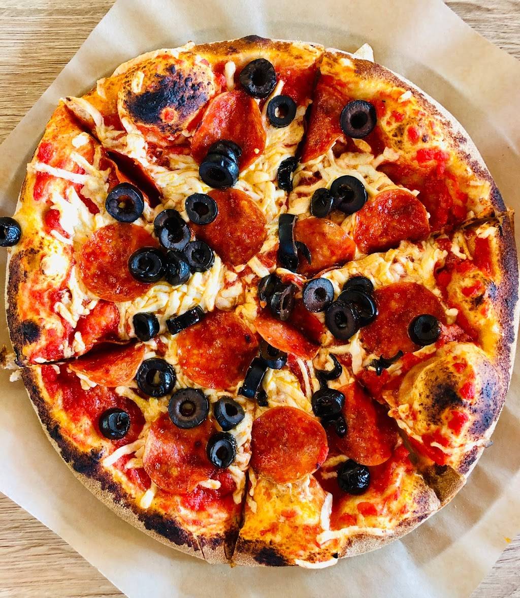 Firenza Pizza | meal takeaway | 3225 Vicksburg Ln N Suite A, Plymouth, MN 55447, USA | 7634441269 OR +1 763-444-1269