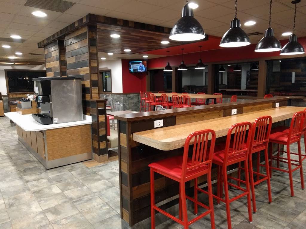 Arbys | restaurant | 1070 Richmond St R R #5, Chatham-Kent, ON N7M 5J5, Canada | 5193516116 OR +1 519-351-6116