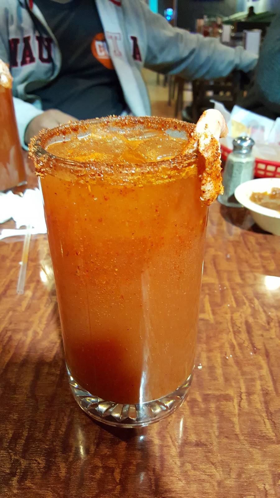 Las Nuevas Islas | restaurant | 1438 W Foothill Blvd, Rialto, CA 92376, USA | 9092379010 OR +1 909-237-9010