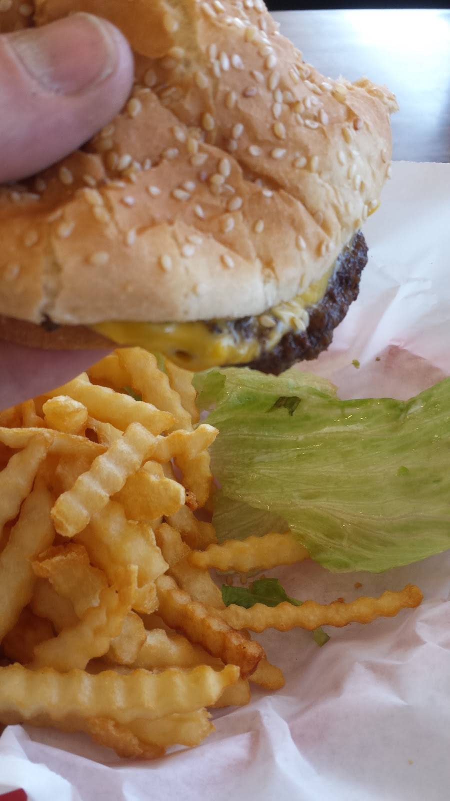 Don & Jos Drive-In | restaurant | 21903 NE 10th Ave, Ridgefield, WA 98642, USA | 3608878111 OR +1 360-887-8111