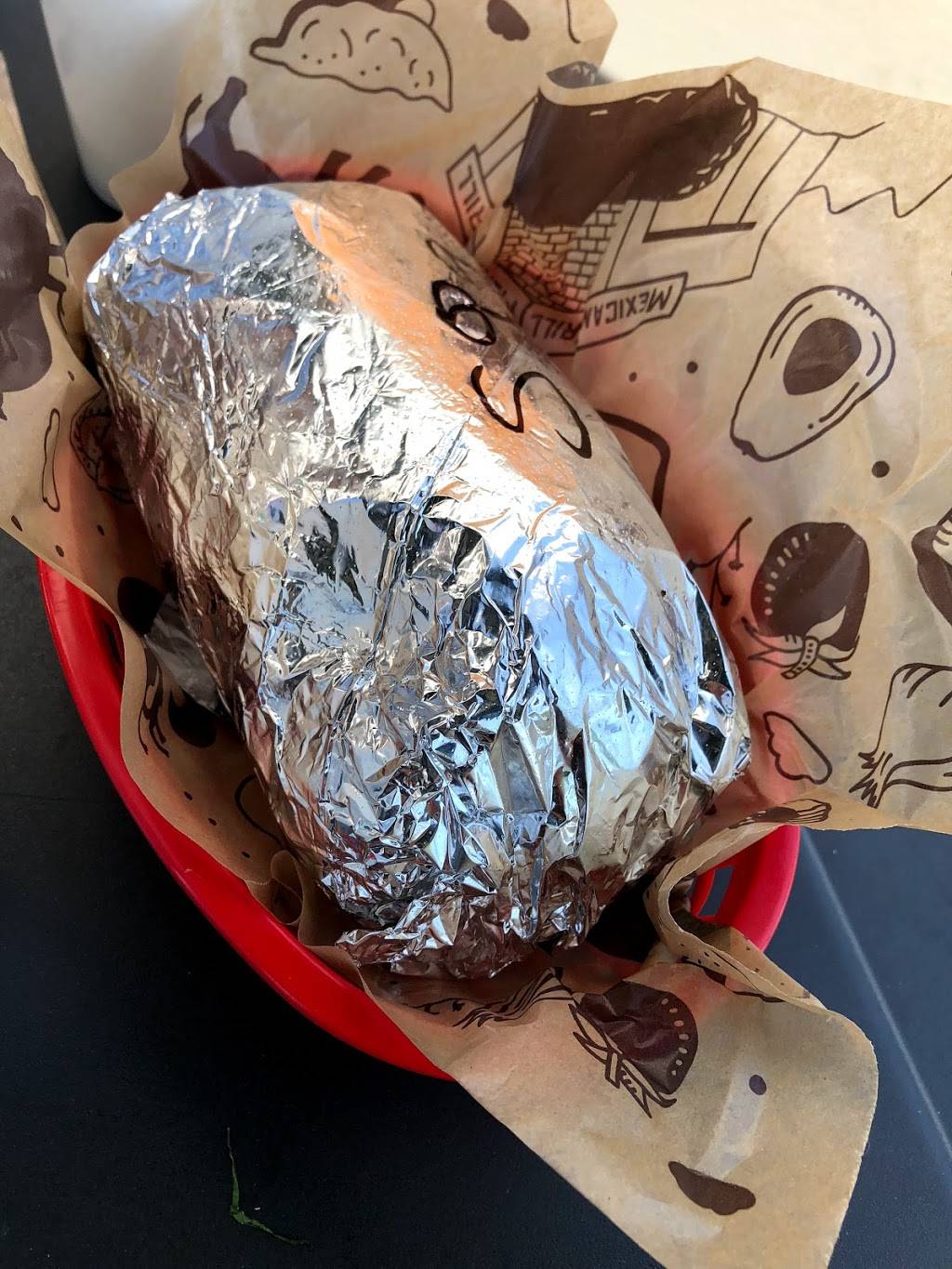 Chipotle Mexican Grill | restaurant | 997 W Patrick St, Frederick, MD 21702, USA | 3016988140 OR +1 301-698-8140