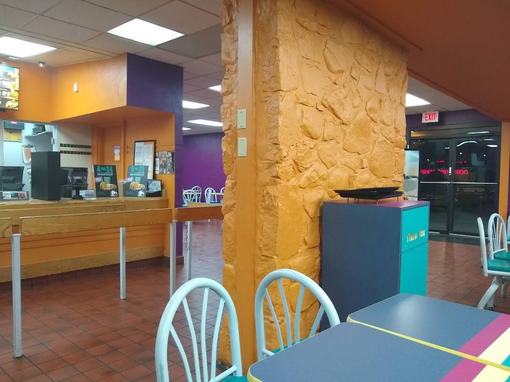 Taco Bell | meal takeaway | 1300 Huntsville Hwy, Fayetteville, TN 37334, USA | 9314330103 OR +1 931-433-0103