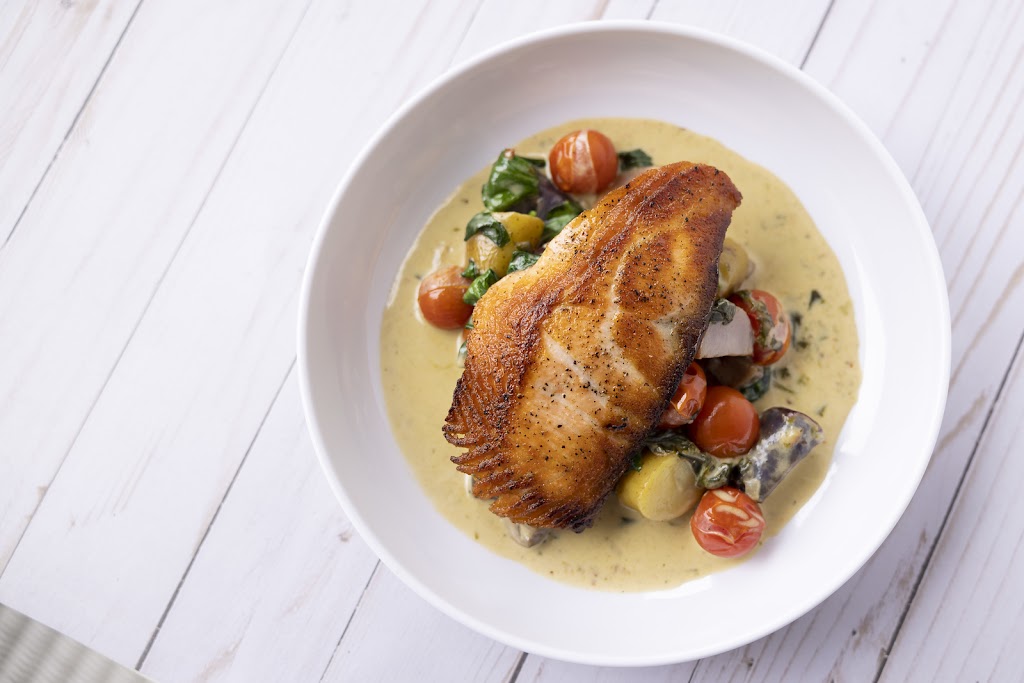 520 Marketplace | restaurant | 520 Newport Center Dr #180, Newport Beach, CA 92660, USA | 9495207952 OR +1 949-520-7952