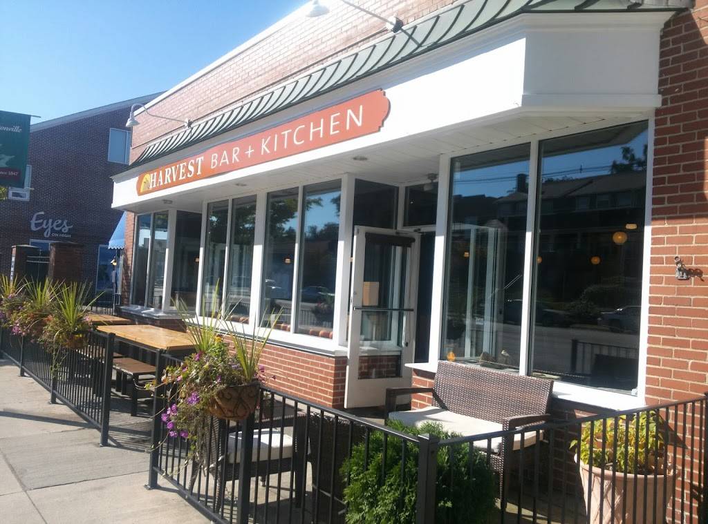 Harvest Bar + Kitchen | meal takeaway | 2885 N High St, Columbus, OH 43202, USA | 6149477133 OR +1 614-947-7133